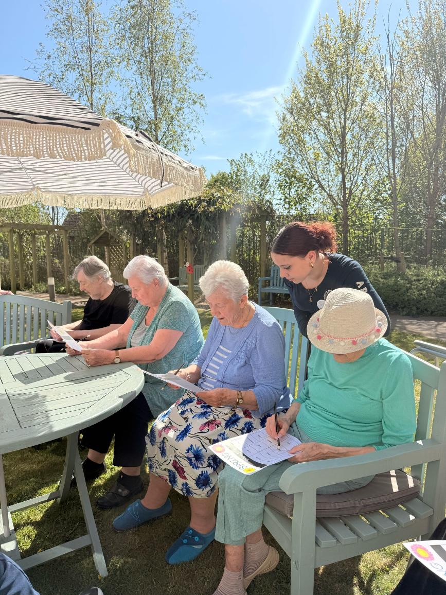 student placement helping residents do spring bingo